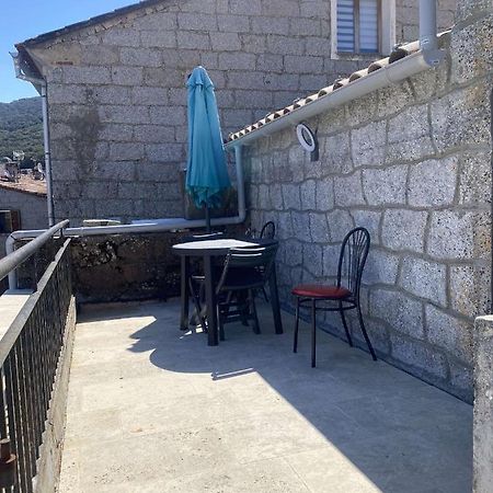 Bel Appartement Au Coeur Du Village De Sartene Sartène Exterior foto